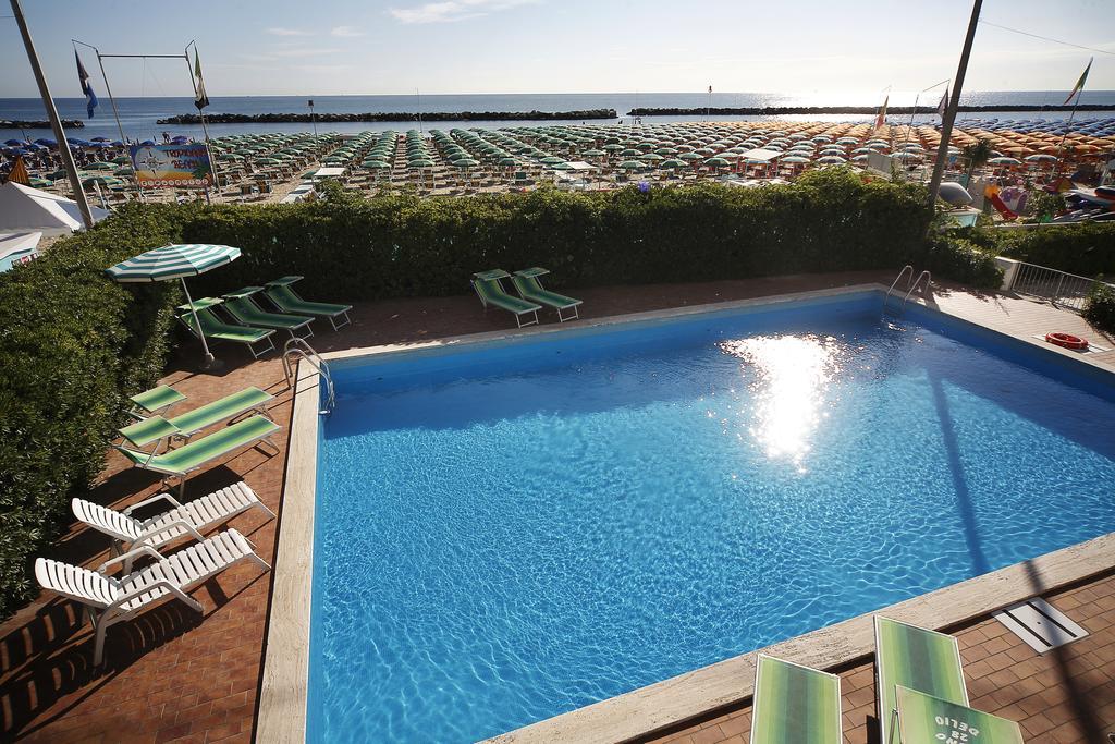 Hotel Villa Sole Resort Bellaria-Igea Marina Extérieur photo