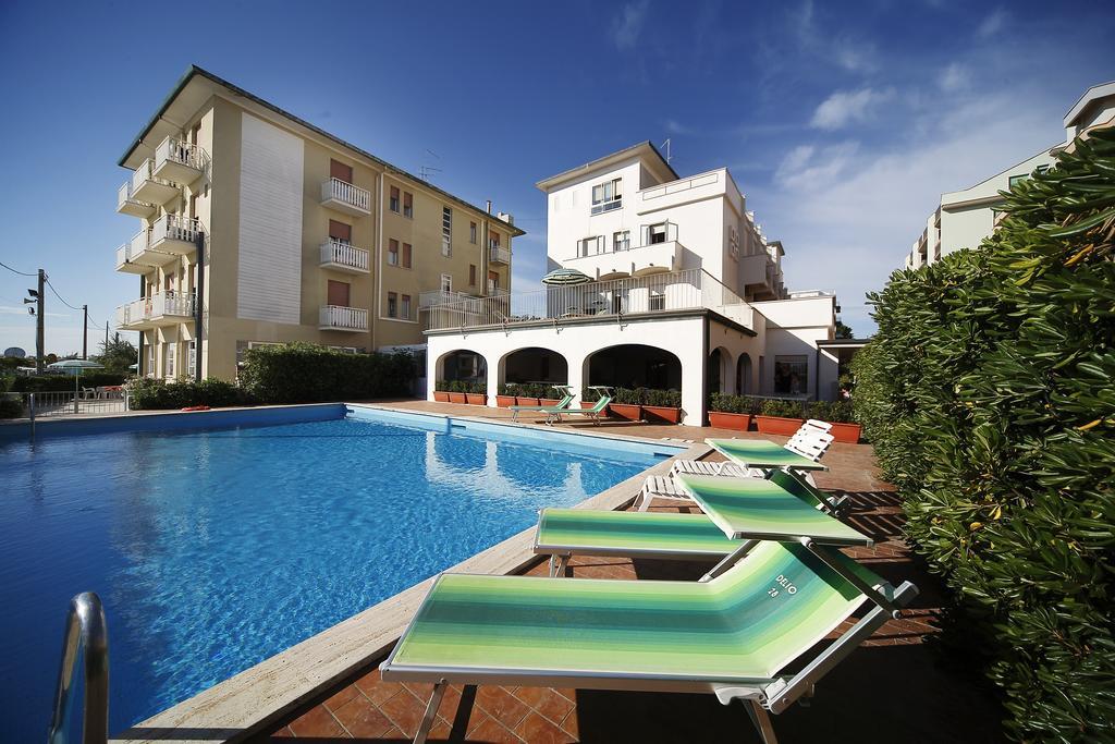Hotel Villa Sole Resort Bellaria-Igea Marina Extérieur photo