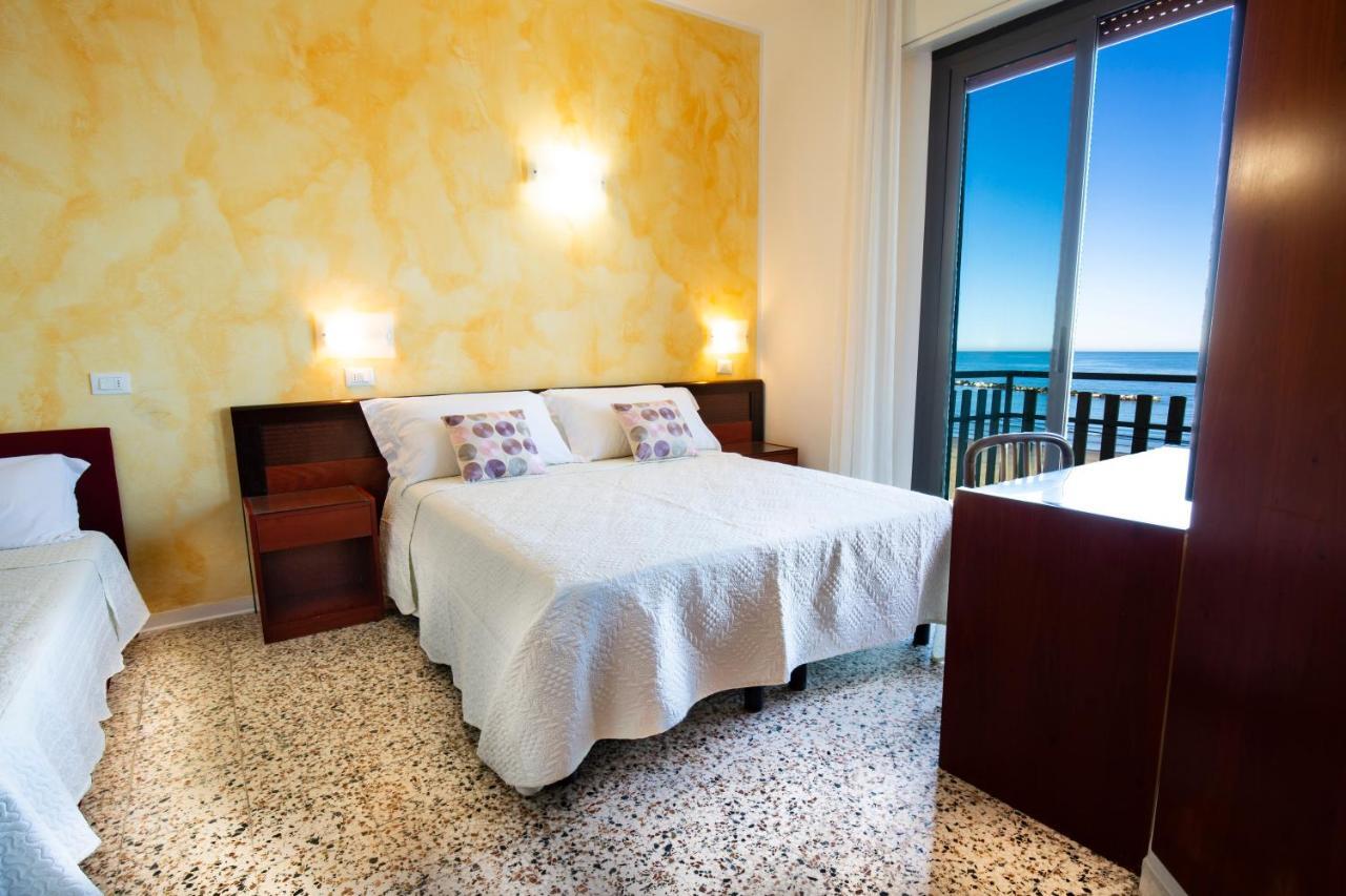 Hotel Villa Sole Resort Bellaria-Igea Marina Extérieur photo