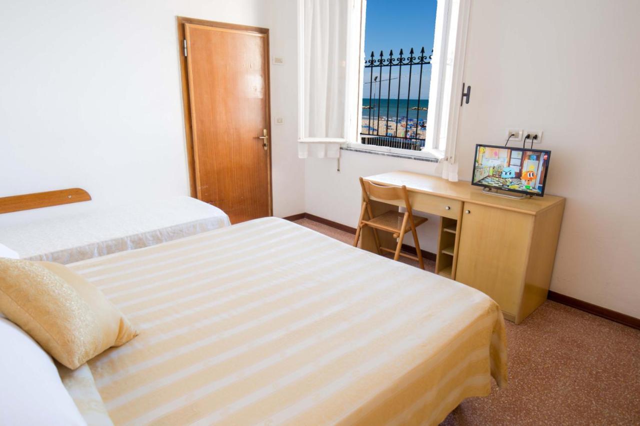 Hotel Villa Sole Resort Bellaria-Igea Marina Extérieur photo
