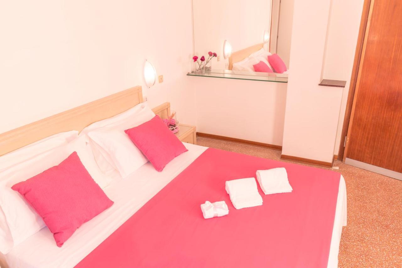 Hotel Villa Sole Resort Bellaria-Igea Marina Extérieur photo